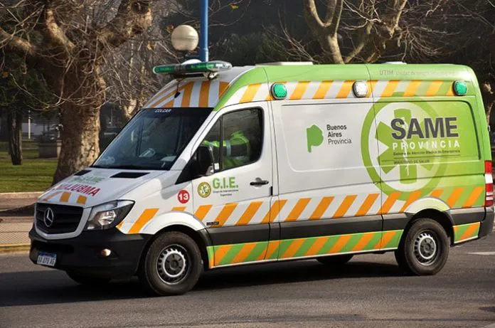 AMBULANCIA-SAME-EMERGENCIA-2-696x461