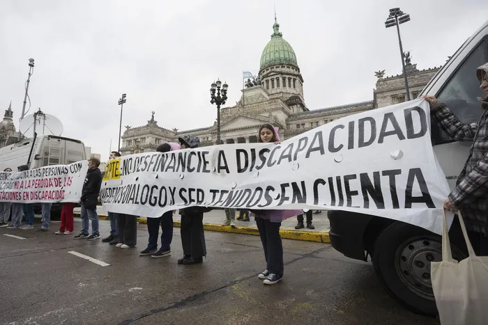 985122-9-a-bernardinoavila