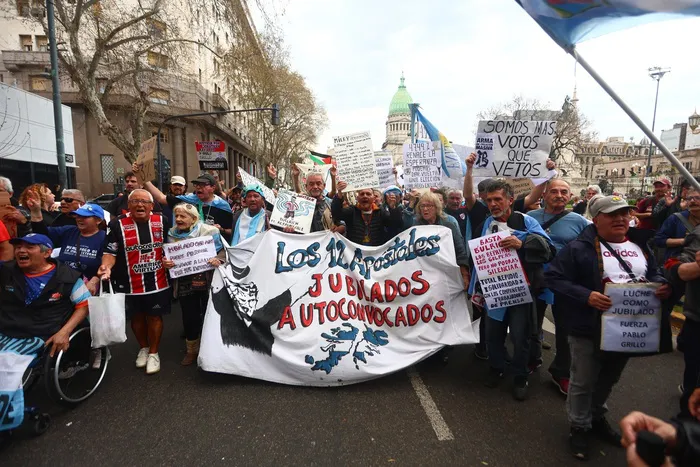 970978-4jubilados_0