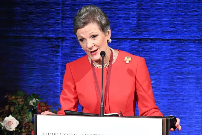 986401-loretta-20preska