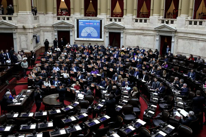 939232-diputados-prensa-20hcdn