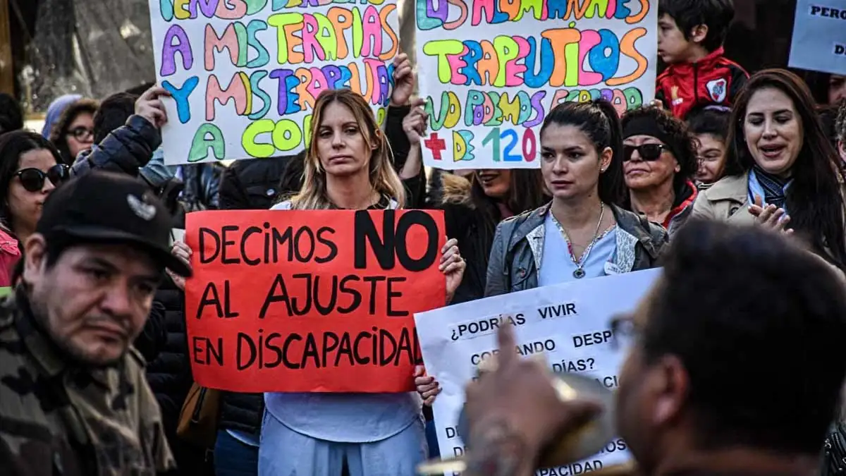 MOVILIZACION-FEDERAL-EN-RECLAMO-DEL-SECTOR-DE-LA-DISCAPACIDAD-1