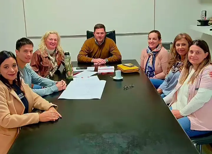 reunion-escuela-educacion-temprana