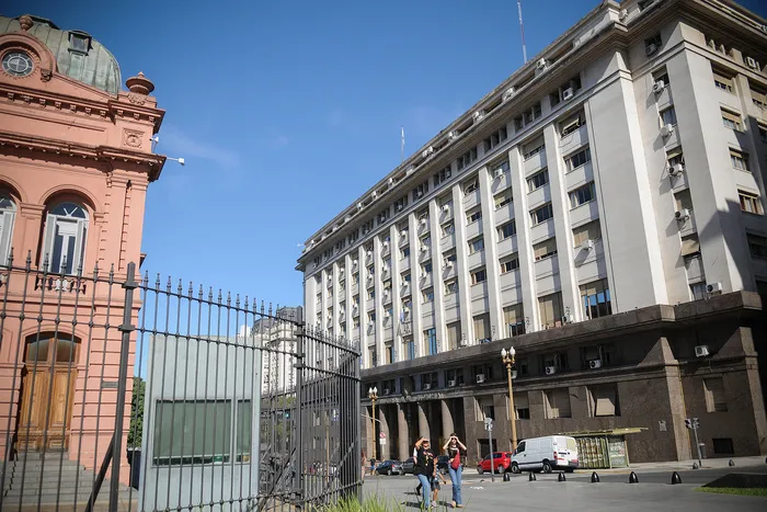 974870-2a-20guadalupe-20lombardo