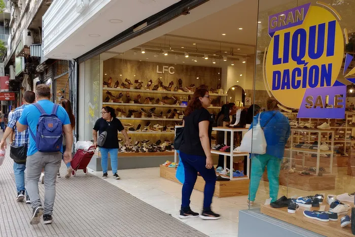 983427-12a-alejandro-20leiva