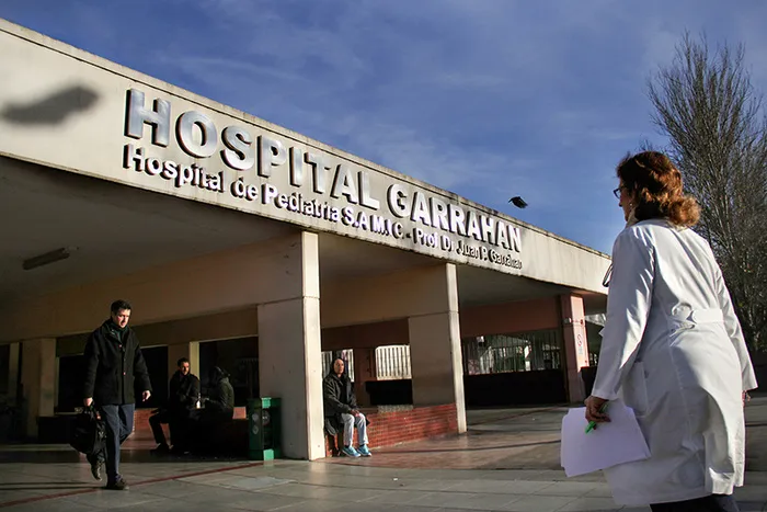 966785-38923-hospital-2520garrahan-2520hepatitis-2520infant