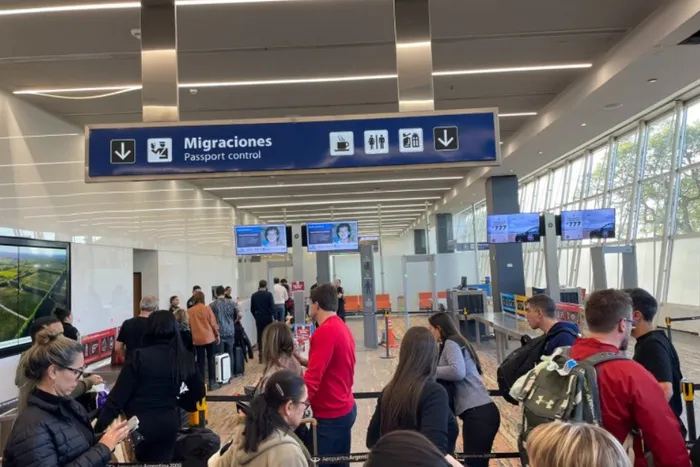 978079-aeroparque-20demoras-20cancelaciones-20vuelos