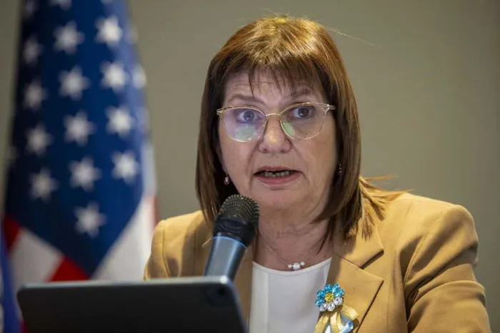 948764-patricia-20bullrich