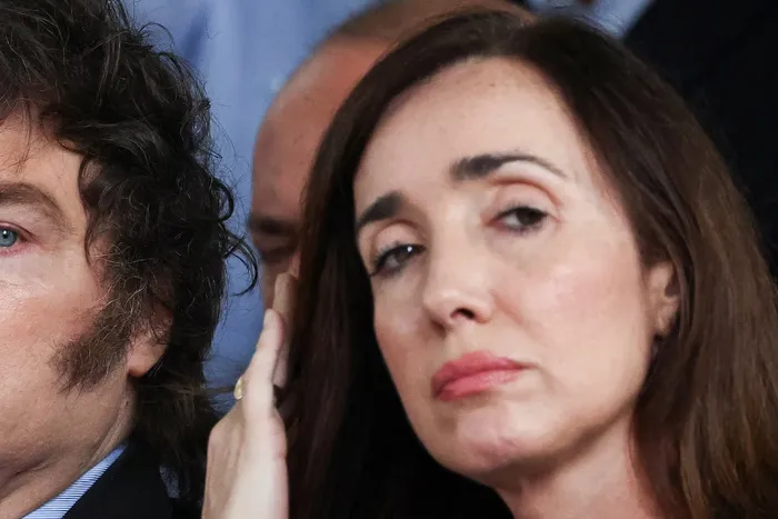 986784-milei-villaroel_0