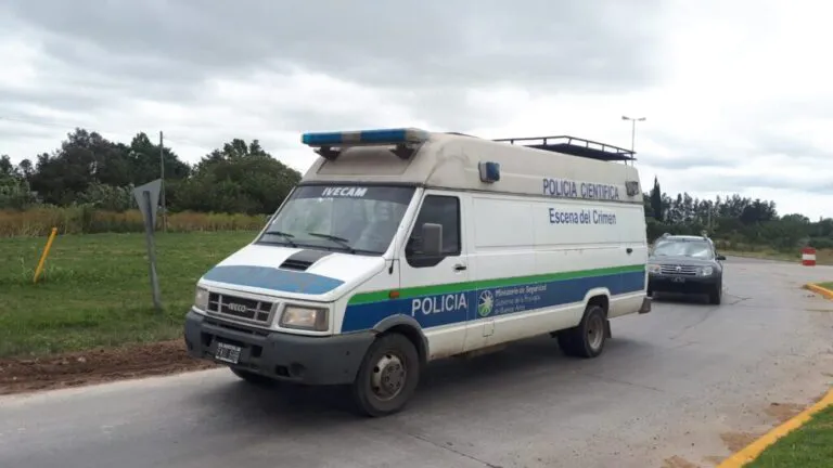 POLICIA-CIENTIFICA-MOVIL-ESCENA-DEL-CRIMEN-EN-LA-RUTA-3-1024x576-1-768x432