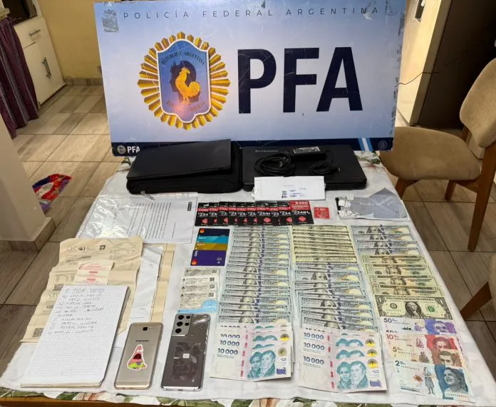 3e626116-e3ac-468b-8653-3b3389063ba2-696x571