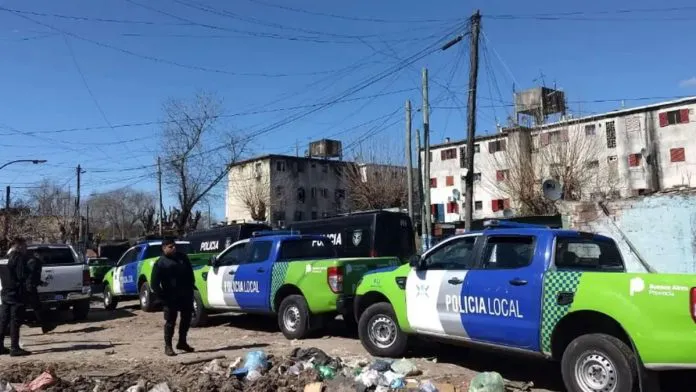 whpolicia-mortochorro-quilmes0jpg-696x392
