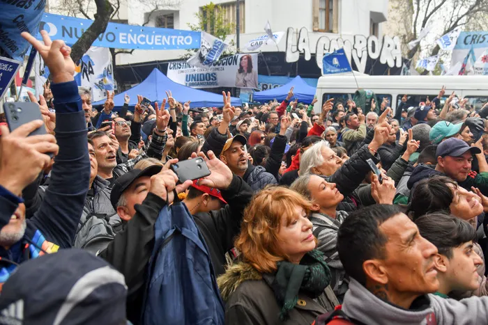 986602-6-a-enriquegarciamedina